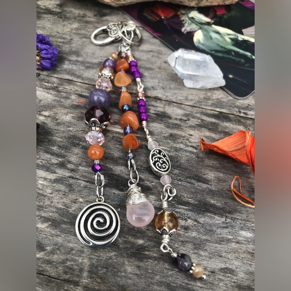 Red Aventurine Rose Quartz Mixed Crystal Gemstone Beaded Purse Charm Keychain - Picture 10 of 17